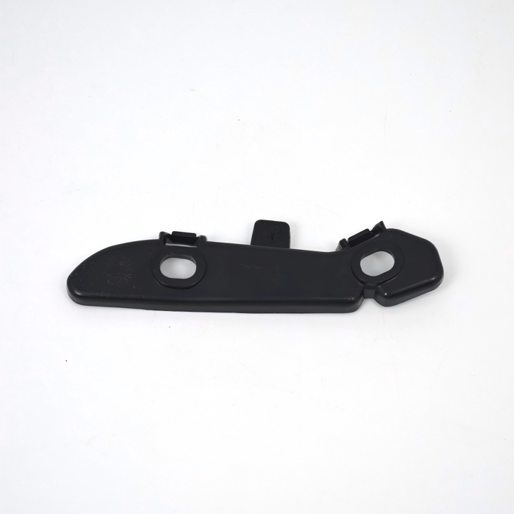 Front bumper bracket, RF35