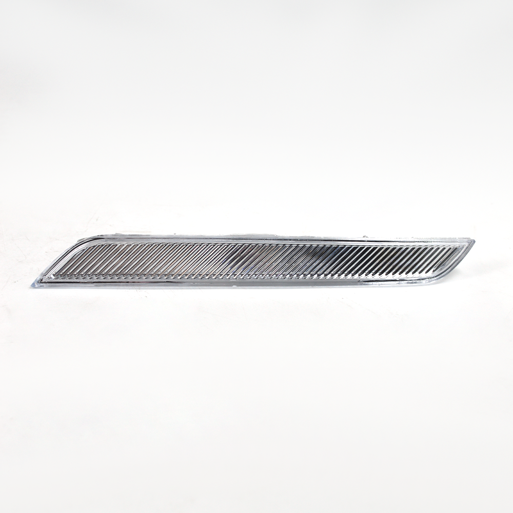 Front Bumper Side Marker Light Clear L E70/E71/E72 Hybrid
