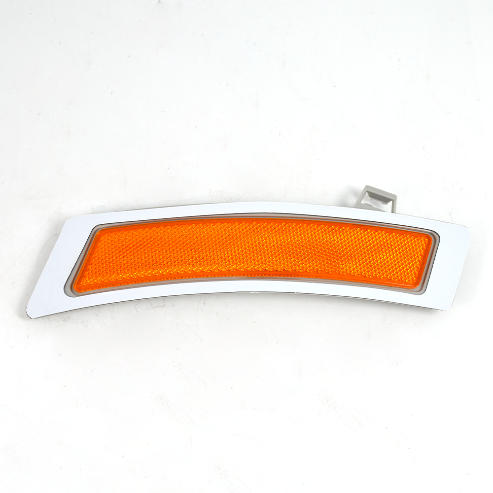 Front Bumper Side Marker Light Amber R E70 LCI